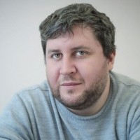 Константин Комаров