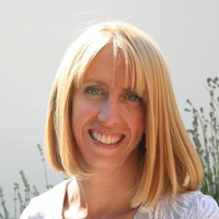 Анна Стюарт