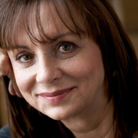 Элизабет Бушан