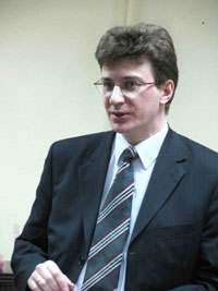 Андрей Степанов