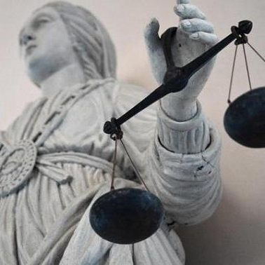 Элизабет Феррарс. "Правосудие в моих руках"