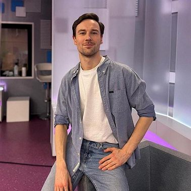 Максим Бусел: «Чем дальше от себя, тем интереснее!»